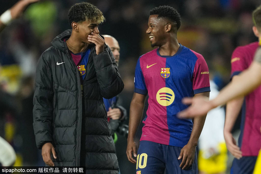 波兰甲组联赛_球商情商双高波兰甲组联赛！亚马尔又刷纪录 让完10号再让出场时间