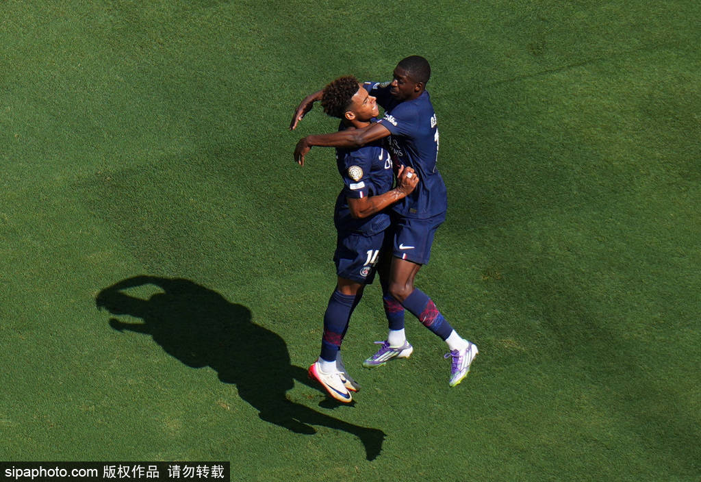 东亚杯为啥只有三个国家_世俱杯-登贝莱传射法比安双响 巴黎4-0皇马进决赛