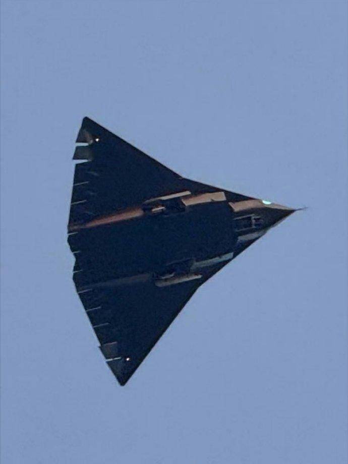 皇冠信用網_1668对325架!中日战机2025年的最新对比皇冠信用網,中国空军稳压日本空自